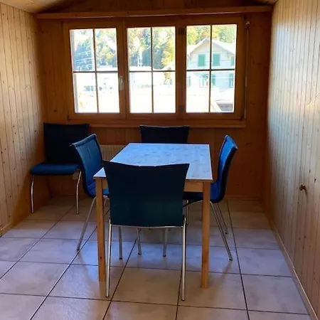 2-zimmerwohnung Mit Parkplatz Апартаменты *